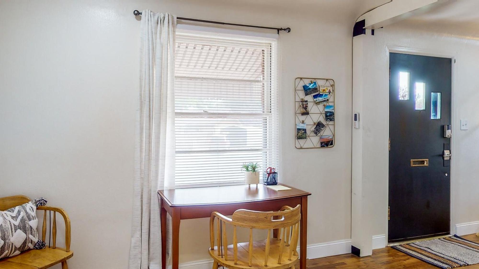 Charming Downtown Bungalow - King Bed, Office Twin Falls Exterior photo